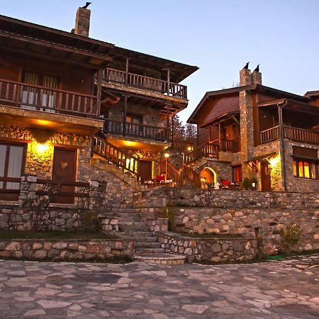 Apartamento Efharis Filoxenon Feneos Exterior foto
