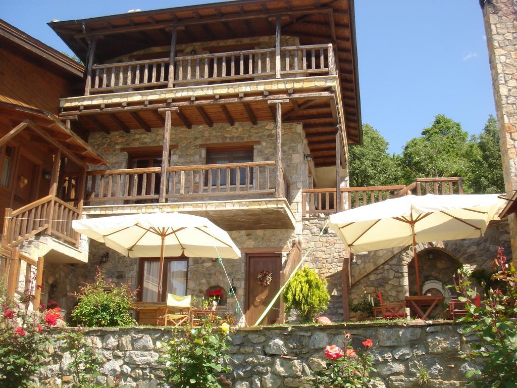 Apartamento Efharis Filoxenon Feneos Habitación foto