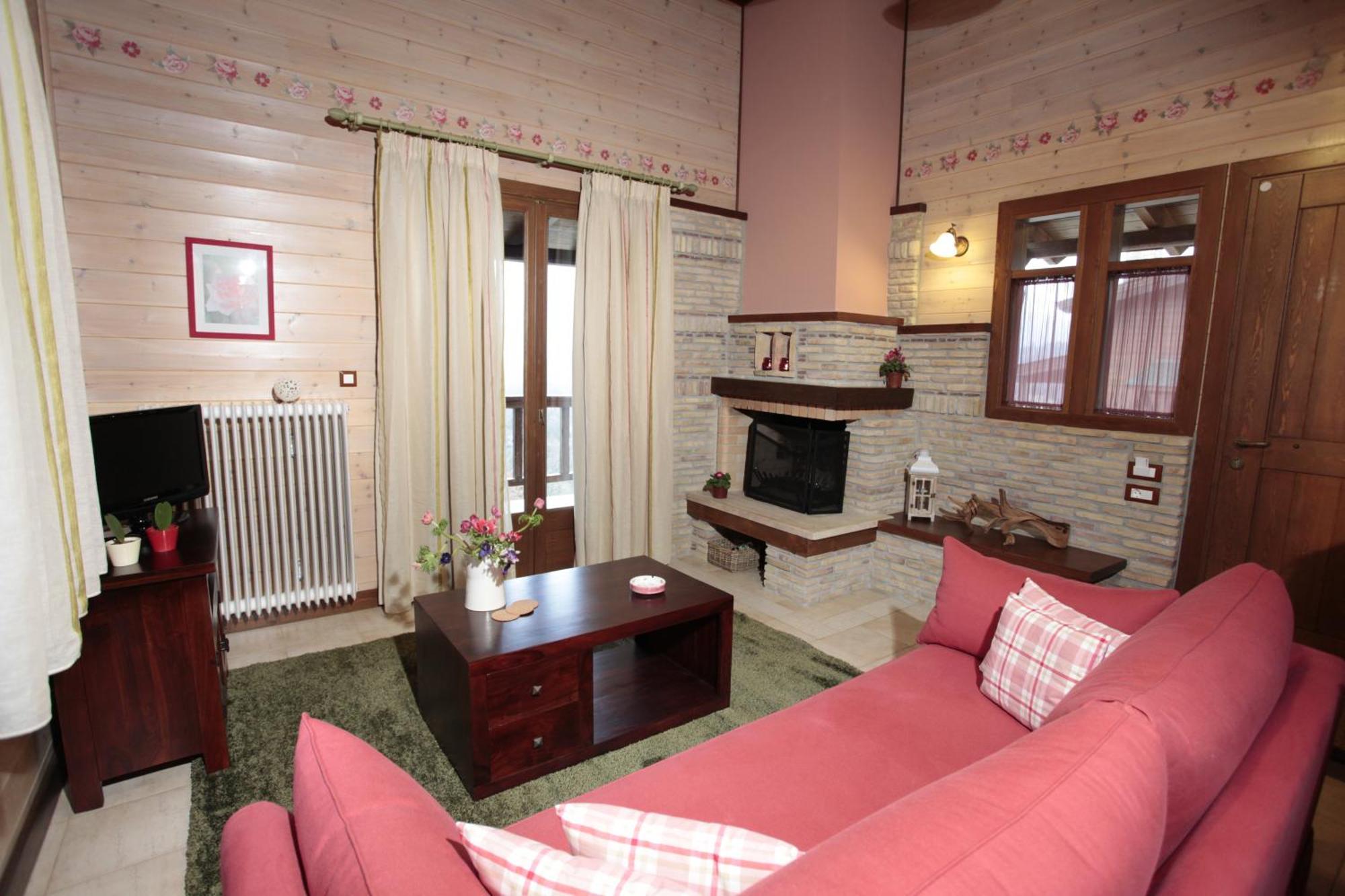 Apartamento Efharis Filoxenon Feneos Exterior foto