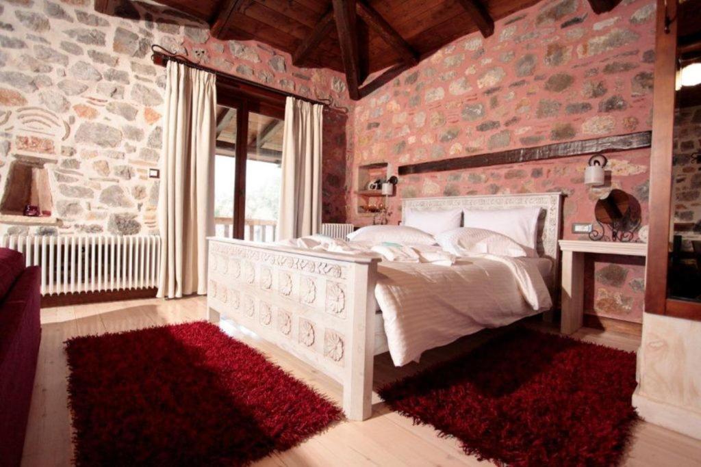 Apartamento Efharis Filoxenon Feneos Habitación foto