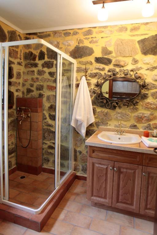 Apartamento Efharis Filoxenon Feneos Habitación foto